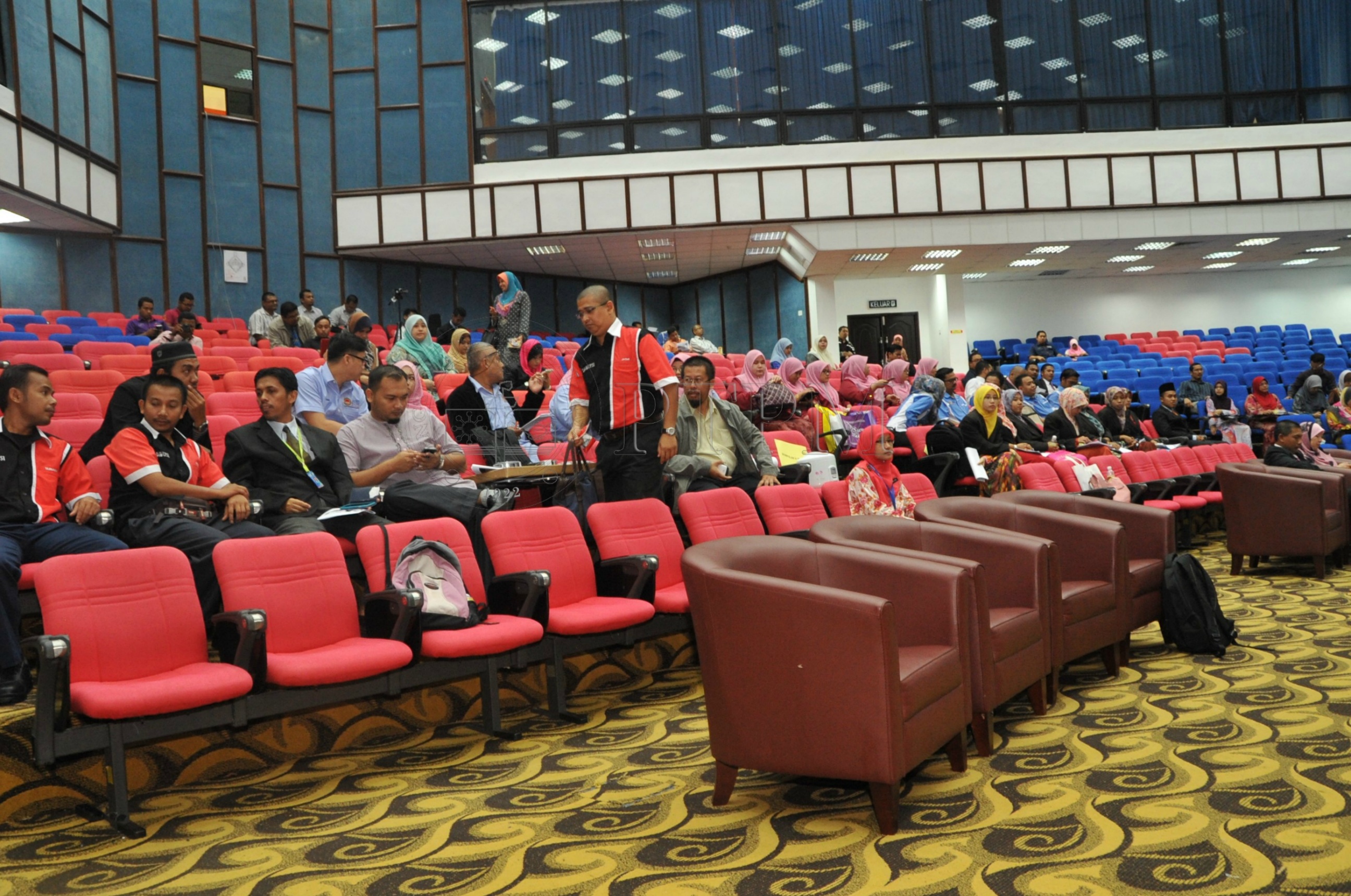 PRO 14 126 KIKPRO 2221